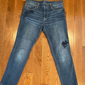 Loft Boyfriend Jean - Embroidered
